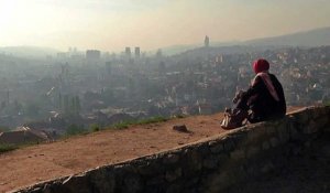 Sarajevo la martyre, toujours divisée, vingt ans après la guerre