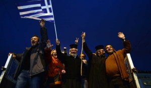 Les agriculteurs manifestent leur colère à Athènes, heurts avec la police