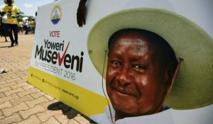 Yoweri Museveni, l'ex-guérillero ougandais qui s'accroche au pouvoir