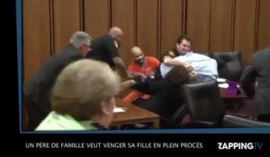 En plein procès, il se jette sur le tueur présumé de sa fille (vidéo)