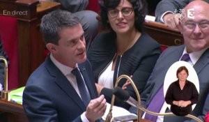 Manuel Valls se paye Wauquiez et Jacob devant tout le monde à l'assemblée
