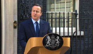 Boris Johnson se dit "triste" que Cameron démissionne