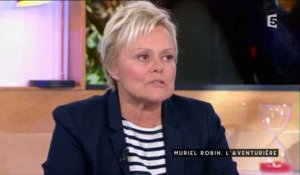"C à Vous" : Muriel Robin révèle avoir repris ses études de vétérinaire ! (Vidéo)
