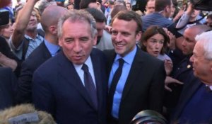 François Bayrou accueille Emmanuel Macron à Pau