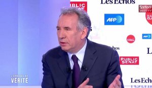 "Cette campagne électorale est révélatrice du caractère décomposé de la vie politique française", estime François Bayrou