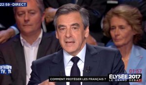 "Je n'ai pas fait d'erreur": François Fillon a changé d'avis sur les affaires 