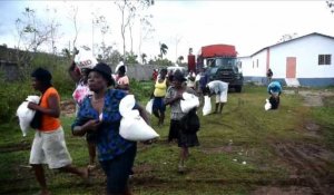 Haïti: distribution de nourriture pour les victimes de l'ouragan