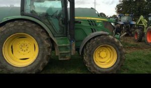 Les tracteurs anti-NDDL protègent une ferme expulsable 