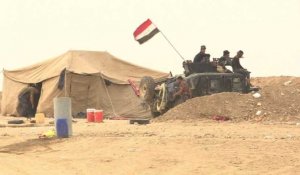 Irak: l'armée tient ses positions au sud de Mossoul