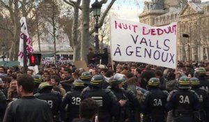 Paris: le mouvement "Nuit Debout" entame sa 5e soirée