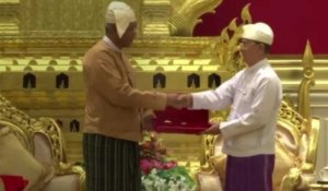 La Birmanie passe d'une junte militaire à un président élu