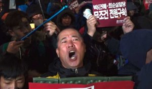 Séoul: manifestation après le report du vote de destitution