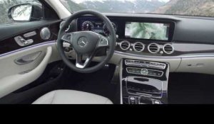 The new Mercedes-Benz E 220 d All-Terrain - Interior Design in Citrine Brown Trailer | AutoMotoTV