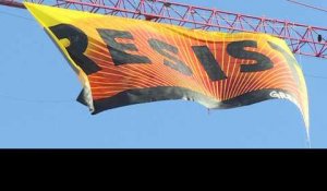 Greenpeace déploie une immense banderole à deux pas de la Maison blanche