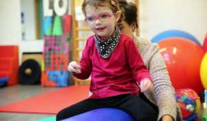 Alice, 4 ans et demi, souffre d'une maladie rare