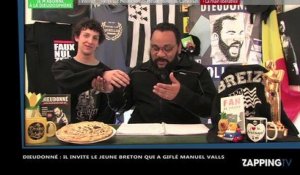 Dieudonné : avec l'auteur de la gifle, il tacle Manuel Valls (vidéo)