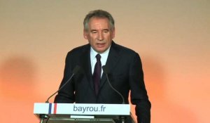 Bayrou demande à Macron "une loi de moralisation"