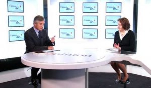 Françoise Fressoz : « La décomposition de la gauche dépasse François Hollande »