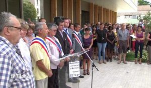 Minute de silence et "Marseillaise" à Saint-Quentin-Fallavier après l'attentat