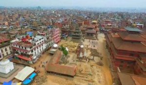 Népal : les ravages du séisme filmés par un drone