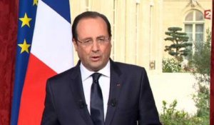 François Hollande nomme Valls à la tête d'un « gouvernement de combat »