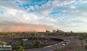 Timelapse : la ville de Phoenix recouverte par un nuage de poussière