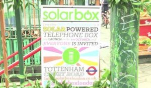 Londres: les cabines téléphoniques rouges deviennent vertes et écologiques