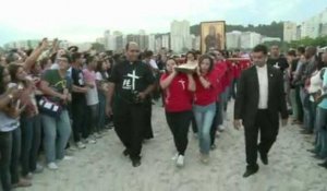La croix des JMJ arrive à Rio