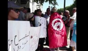 Tunisie : des journalistes manifestent contre le pouvoir
