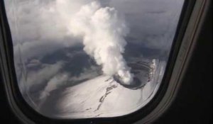 Vue aérienne des volutes du volcan Popocatépetl