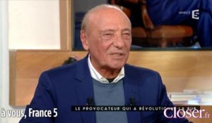 C à Vous : François Mitterand prête un porte avion à Jacques Séguela, mardi 15 septembre