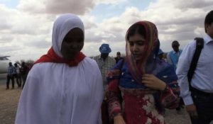 Malala visite le camp de réfugiés de Dadaab au Kenya