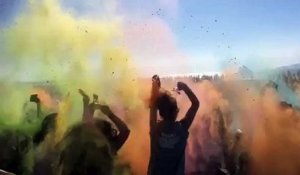 Les couleurs de la Holi Open Color envahissent l'Escale Borély