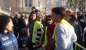 Avignon : les militants écologistes protestent contre le chantier d'abattage des platanes