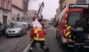 Incendie et explosion dans un immeuble à Marseille