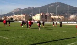 Rugby : le RCT au travail avec Bastareaud