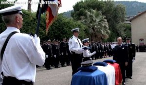 Cazeneuve à Nice pour un hommage à un policier tué le 14 juillet