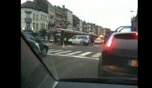 Accident de tram au carrefour du boulevard Général Jacques et de l'avenue de la couronne