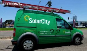 Tesla rachète SolarCity pour créer la première entreprise "intégrée verticalement"