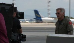 Harrison Ford fait le bonheur d'une jeune pilote !