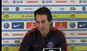 Ligue 1 - Paris SG: Conférence de presse de Unai Emery
