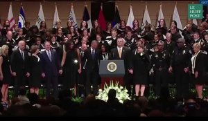 L'attitude très déplacée de George W. Bush lors de l'hommage aux victimes de Dallas