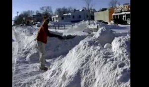 Le centre des Etats-Unis paralysé par la neige