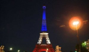 Attentat: la tour Eiffel illuminée en bleu-blanc-rouge vendredi