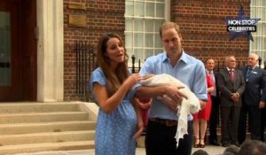Le prince George marche pour son premier anniversaire