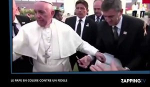 Bousculé, Le pape François chute et s'énerve contre un fidèle (Vidéo)
