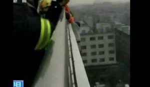 Tentative de suicide du 13ème étage