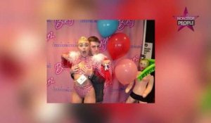 Miley Cyrus : un fan paie 1 000 dollars pour toucher ses seins !