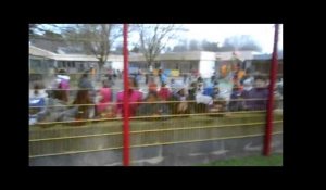 Manifestation de parents d'élèves à Cholet