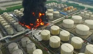 Un incendie ravage un entrepôt de produits chimiques en Chine